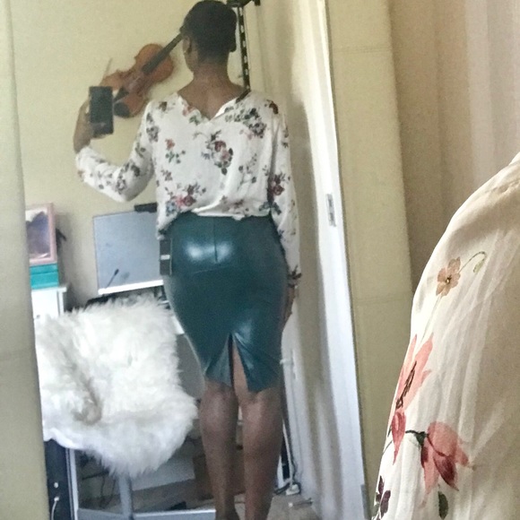 Beautiful combination! - Picture 1 of 7